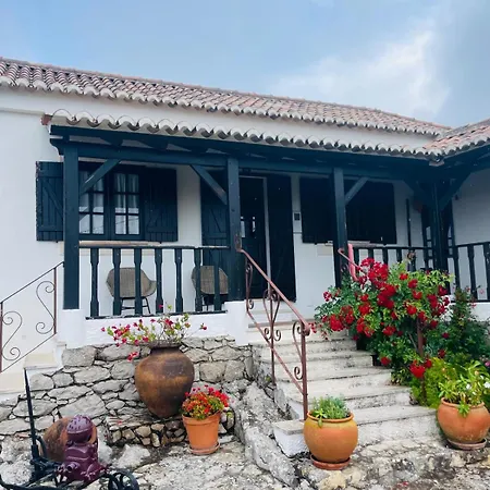 אכסניה Alto Paraiso Boutique