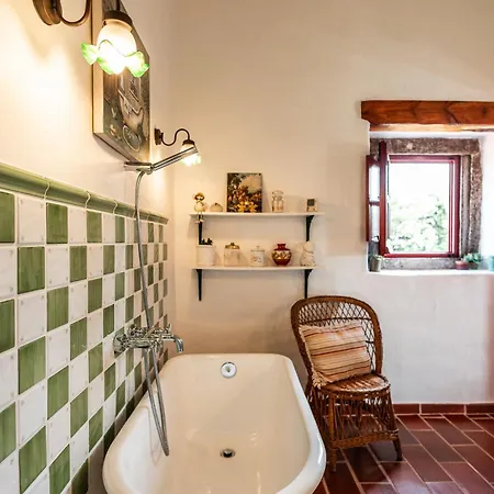 Alto Paraíso Boutique * Reguengo Grande